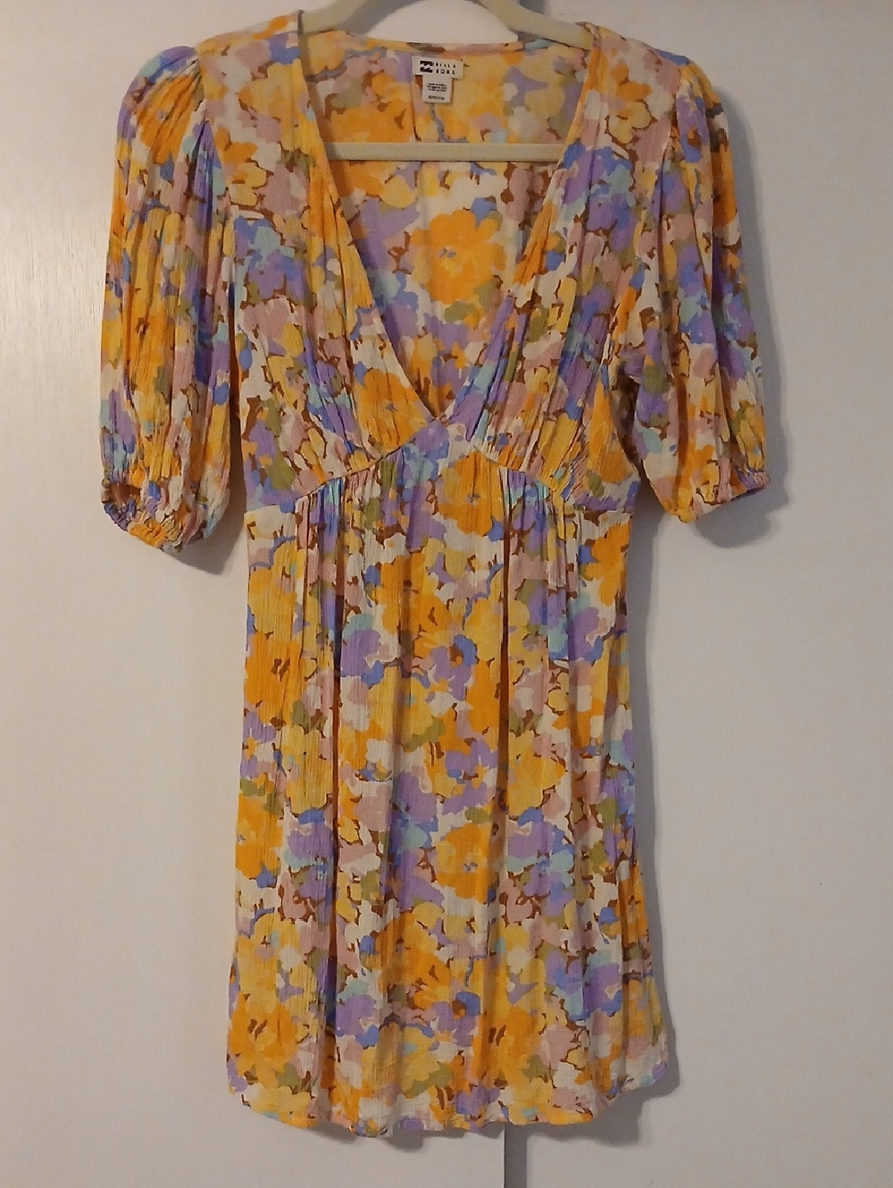 Billabong Yellow & Lavender Floral V-Neck Mini Dress in XS